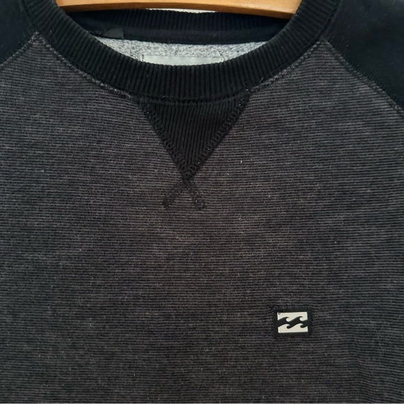 Billabong, Mens Crew Neck Sweatshirt, Size Medium - Picture 3 of 6
